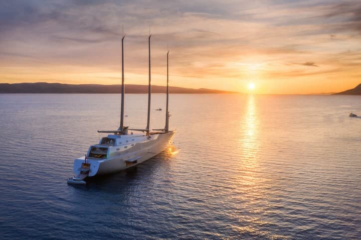 Weekly Cruises