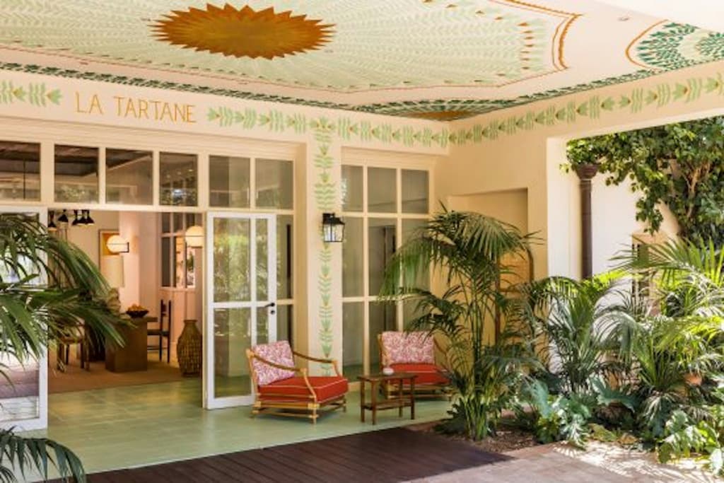 Hôtel La Tartane Saint -Tropez - Route des Salins, Saint-Tropez