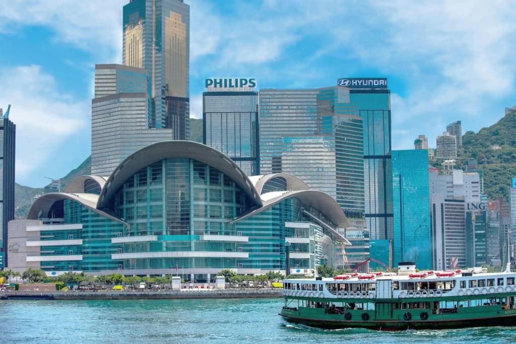 Renaissance Harbour View Hotel Hong Kong - 1 Harbour Road, Wanchai, Hong Kong