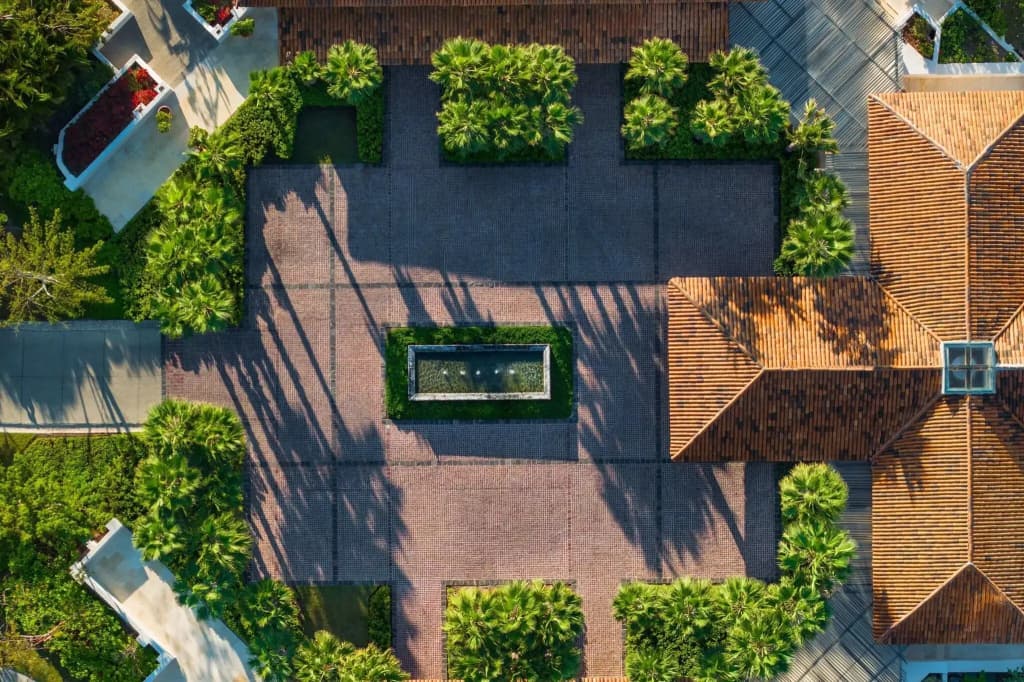The St. Regis Punta Mita Resort - Lote H4, Carretera Federal 200, Km 19.5, Punta Mita