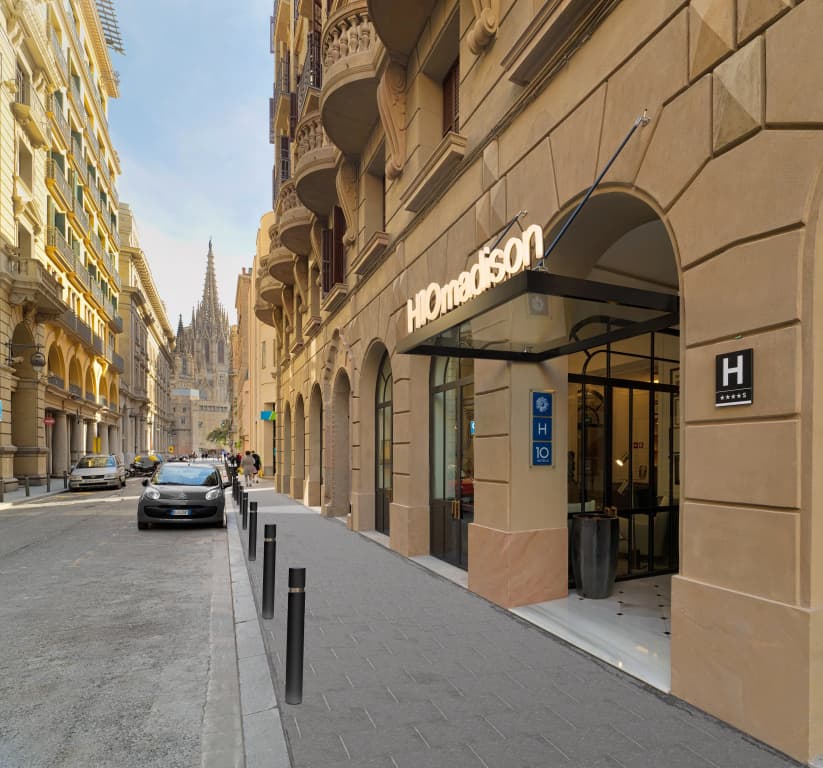 H10 Madison - C/ Dr. Joaquim Pou, 2-4-6, Barcellona
