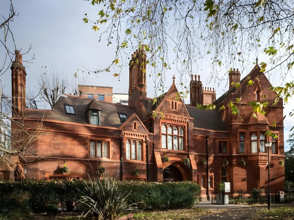 St Paul's Hotel - 153 Hammersmith Road, Londra