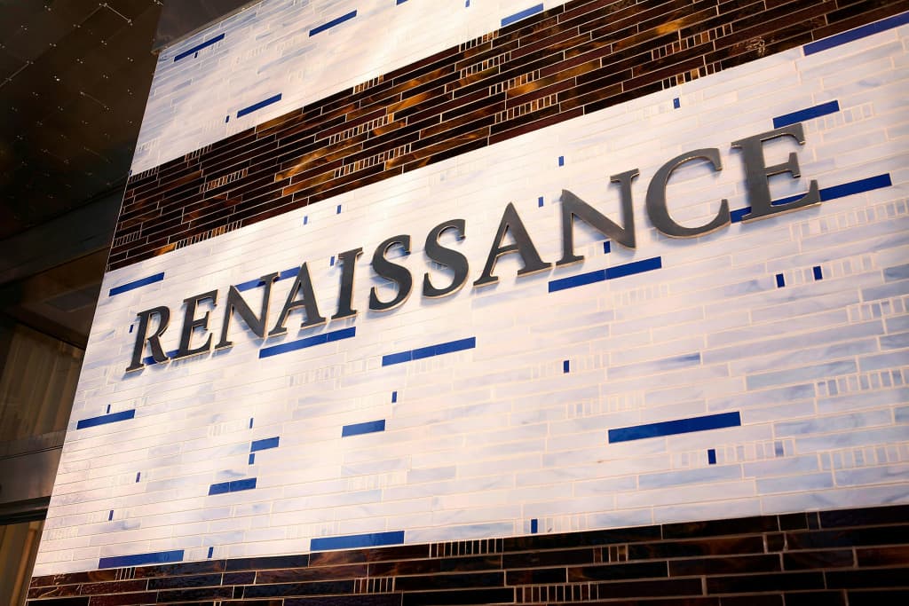 Renaissance New York Times Square Hotel by Marriott - 714 7th Ave, New York
