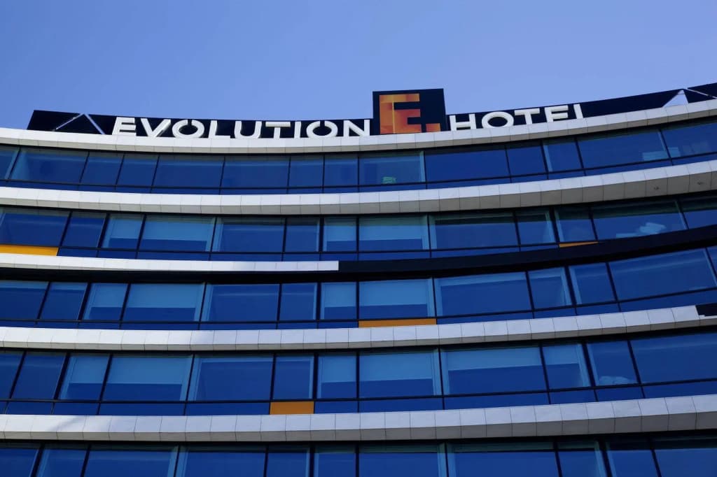 EVOLUTION Lisboa Hotel - Praça do Duque de Saldanha, 4, Lisbona