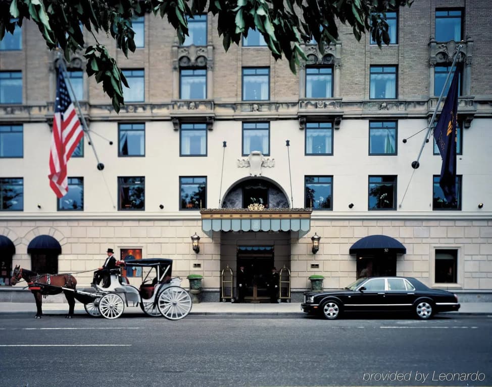 The Ritz-Carlton New York, Central Park - 50 Central Park S, New York