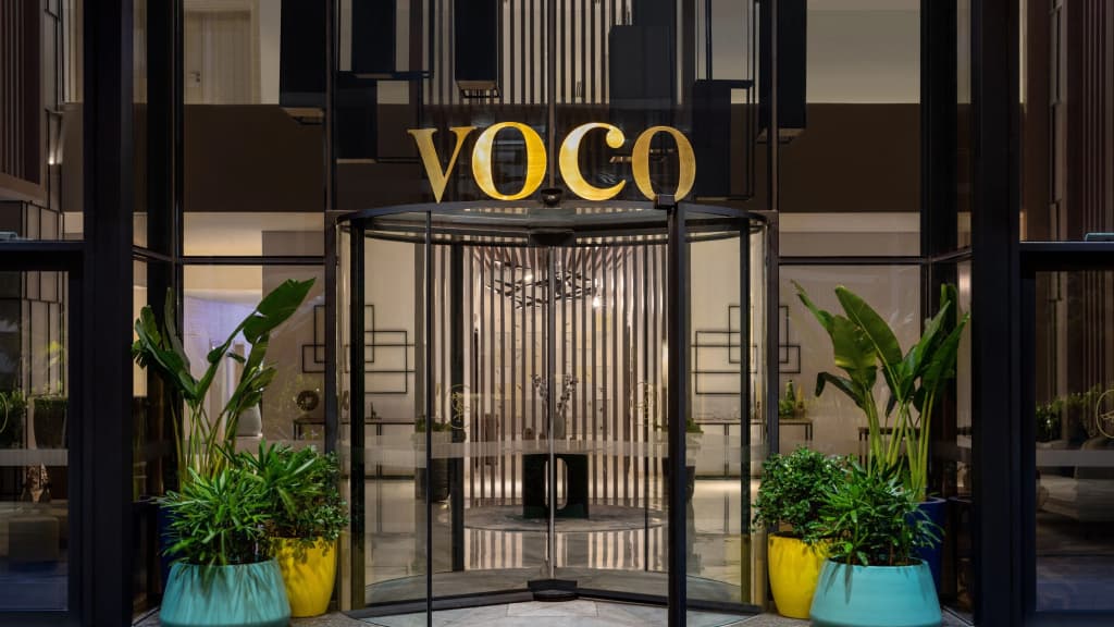 voco Dubai the Palm by IHG - Palm Jumeirah West Beach, Dubai