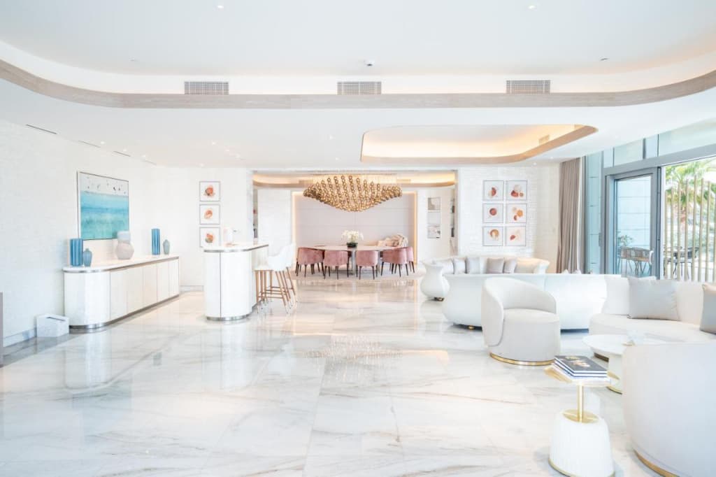 Five Luxe JBR - The Walk – Jumeirah Beach Residence, Dubai