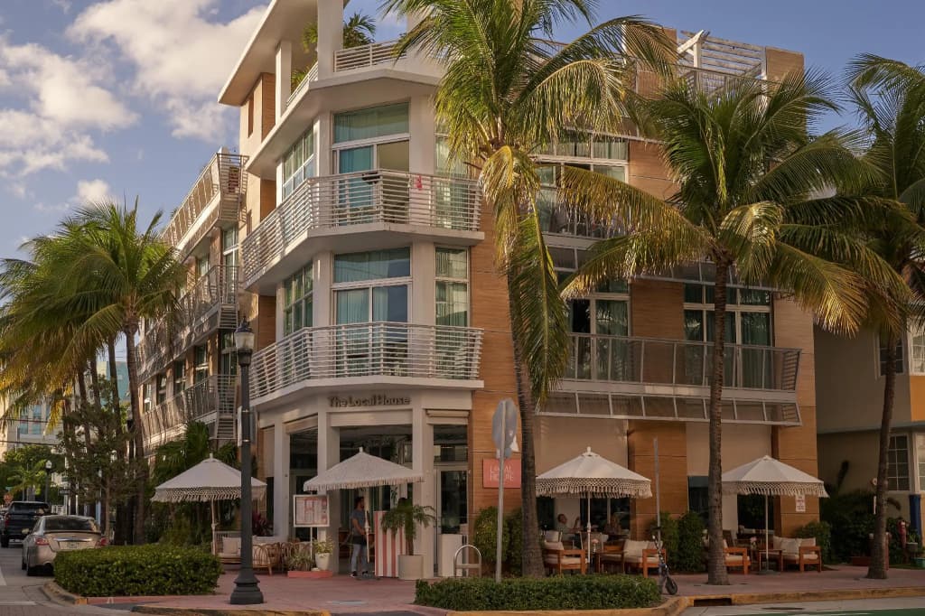 The Local House - 400 Ocean Drive, Miami Beach