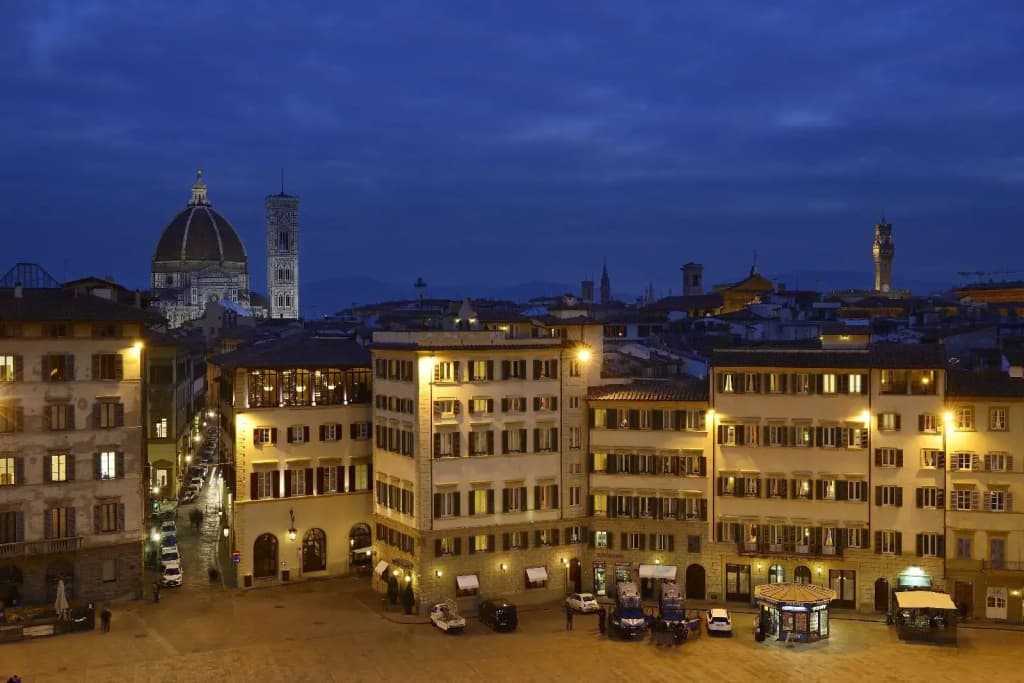 Hotel Santa Maria Novella - Piazza Santa Maria Novella 1, Firenze