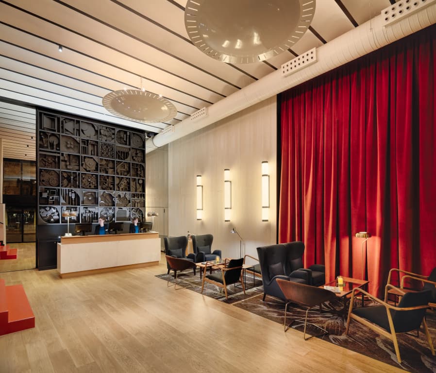 H10 Puerta de Alcalá 4* Sup - Alcala, 66, Madrid