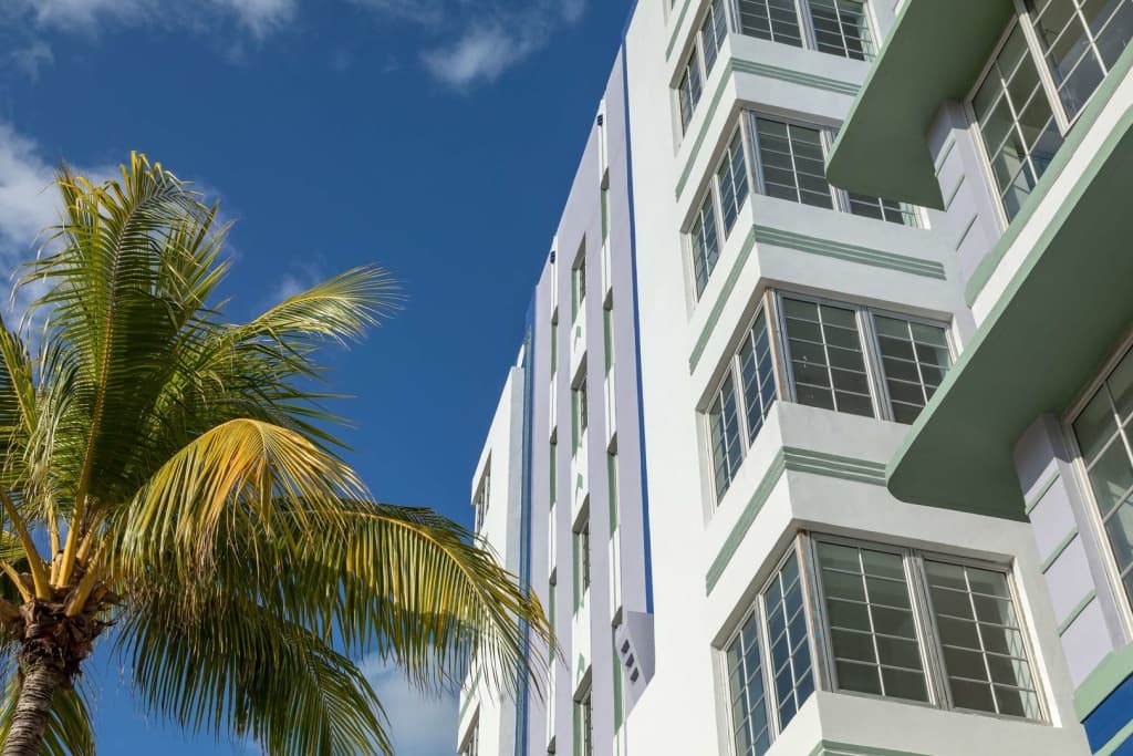 Park Central South Beach - 640 Ocean Dr, Miami Beach
