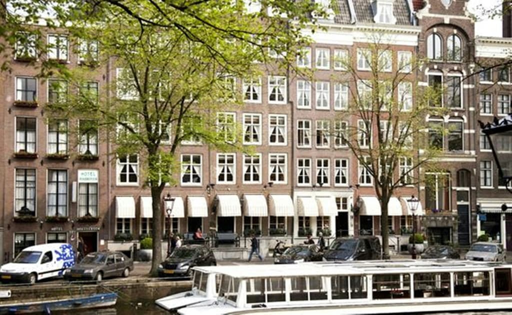 Hotel Estheréa - Singel 303-309, Amsterdam