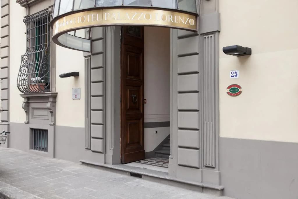 Palazzo Lorenzo Hotel Boutique & Spa - Via Lorenzo Il Magnifico 25, Firenze