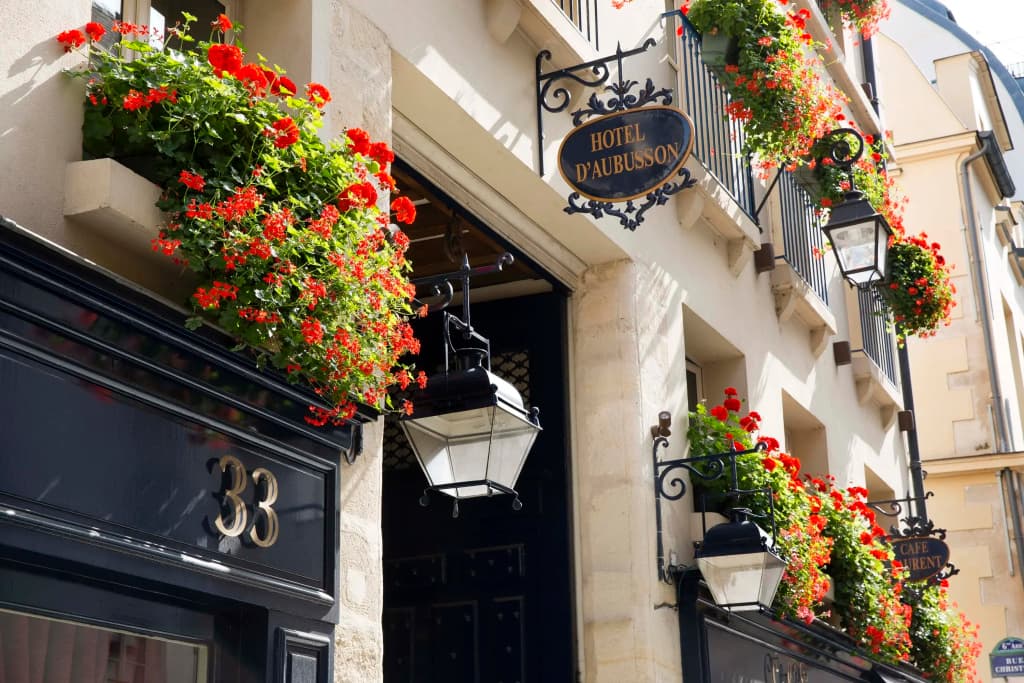 Hotel d'Aubusson - 33 Rue Dauphine, Parigi