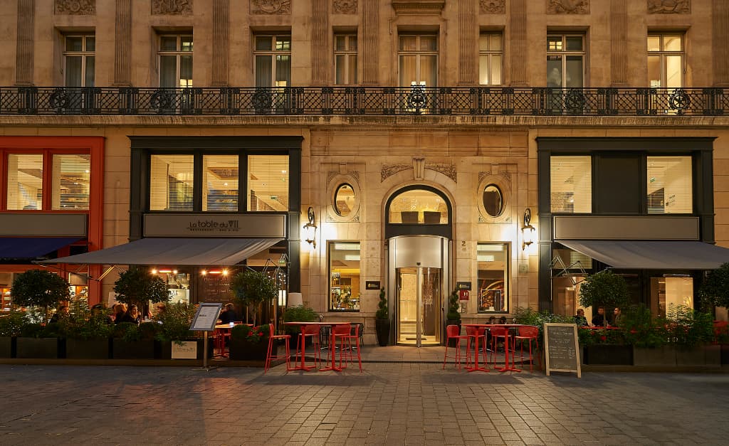 Hotel Indigo Paris Opera - 2 Rue Edouard VII, Parigi