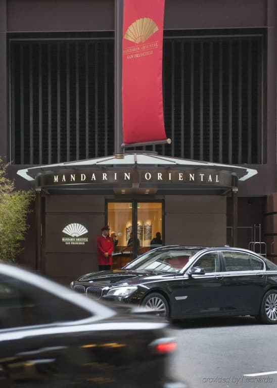 Four Seasons Hotel San Francisco at Embarcadero - 222 Sansome St, San Francisco
