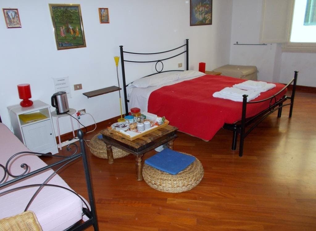 FuordArno Bed  Breakfast - Lungarno Torrigiani 3 50125 Florence,Lungarno Torrigiani, Firenze