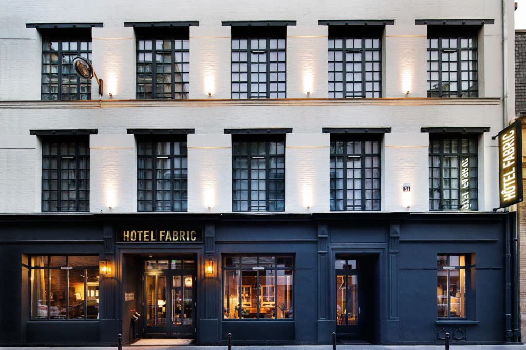 Hôtel Fabric - 31 rue de la Folie Mericourt, Parigi