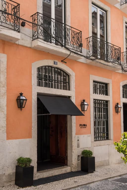 FLORA Chiado Apartments - Rua Anchieta, 13, Lisbona