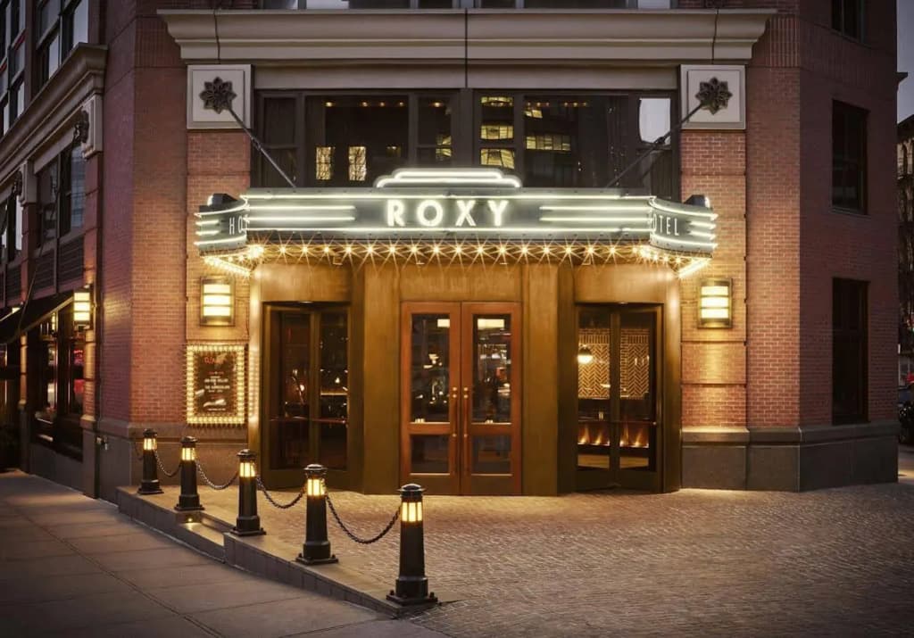 Roxy Hotel New York - 2 Avenue of the Americas, New York