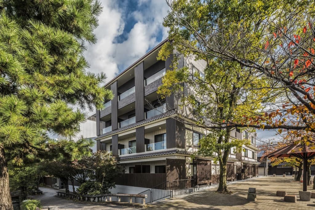Hotel ALZA KYOTO - 3-33, Benzaitencho, Higashiyama-ku, Kyoto