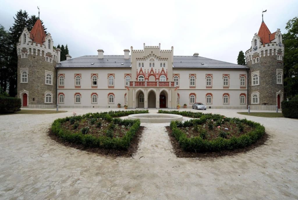 Chateau Herálec Boutique Hotel & Spa by L'OCCITANE - Heralec 1, Heralec