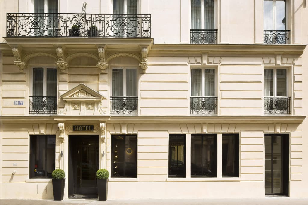 Le 10 Bis Hotel - 10 Bis Rue du Débarcadère, Parigi