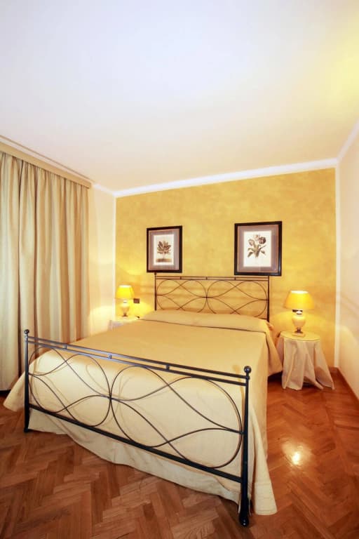 Palazzo Gamba Apartments - Via Martelli 2, Firenze