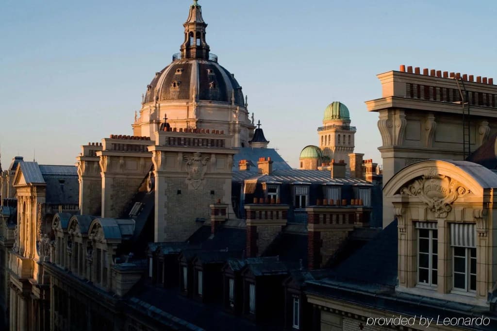 Grand Hotel Saint Michel - 19, rue Cujas, Parigi