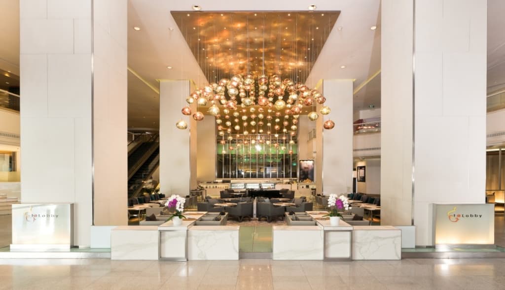 Pathumwan Princess Hotel - 444 MBK Center, Phayathai Rd., Wangmai, Bangkok