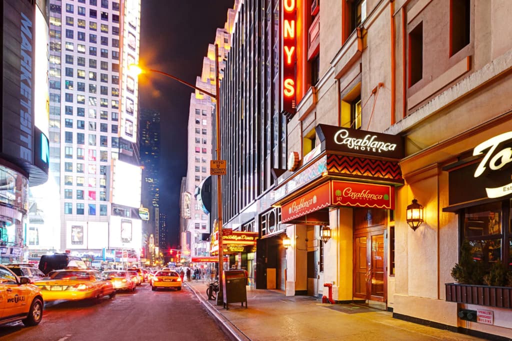 Casablanca Hotel by Library Hotel Collection - 147 W 43rd St, New York