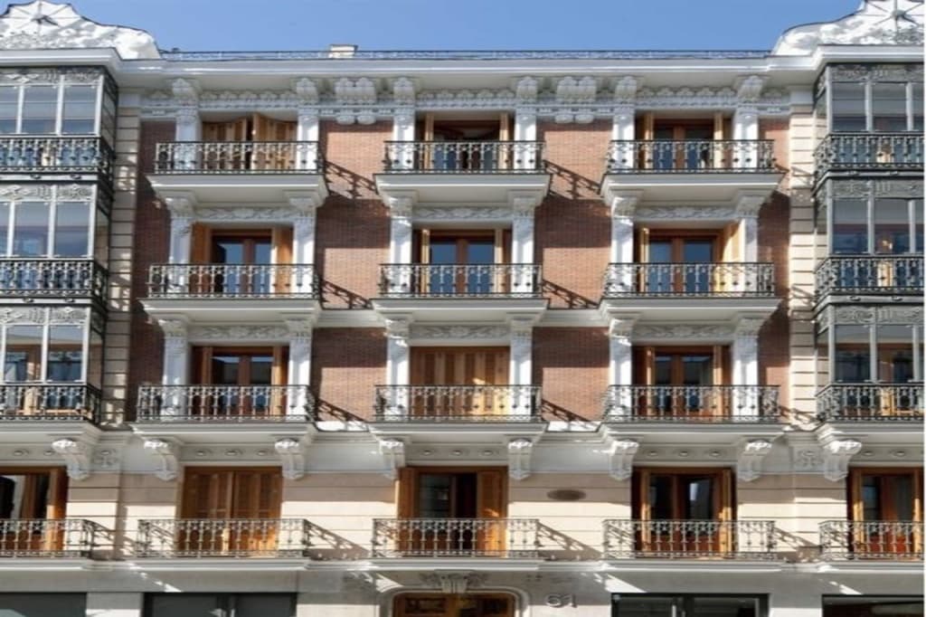 Eric Vökel Boutique Apartments - Madrid Suites - San Bernardo 61, Madrid