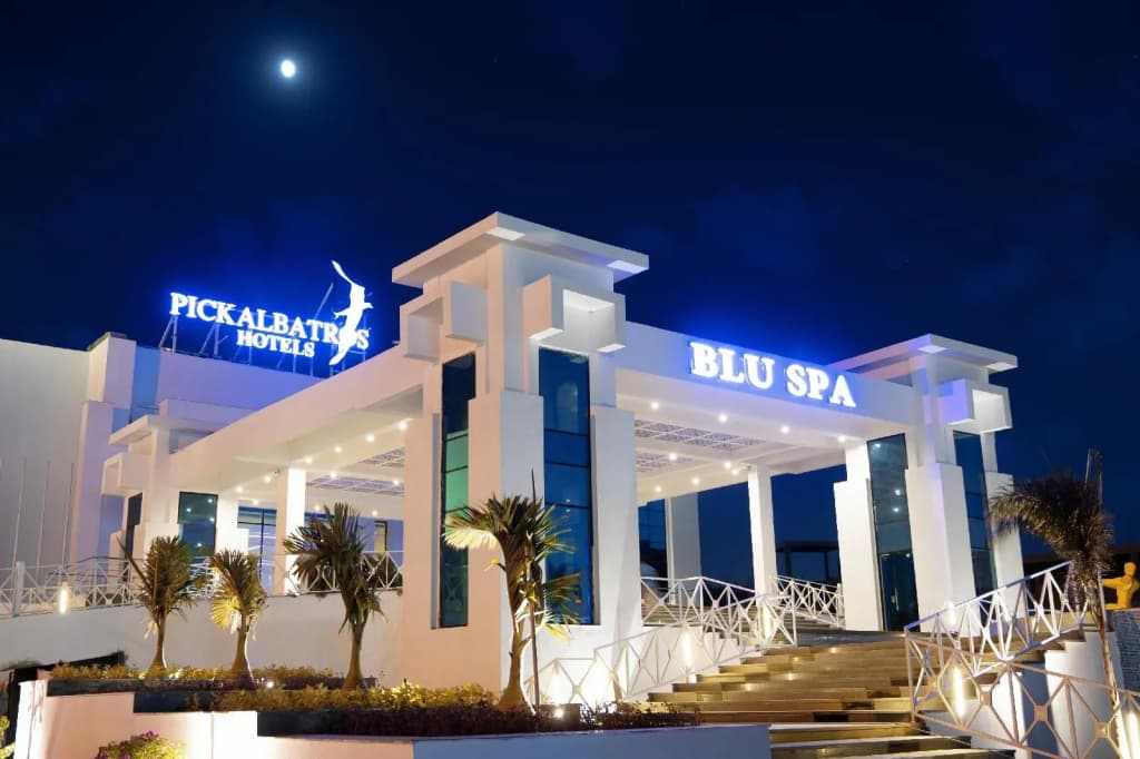 Pickalbatros Blu Spa Resort - Adults Friendly 16 Years Plus - El Corniche St. Villages road, Hurghada