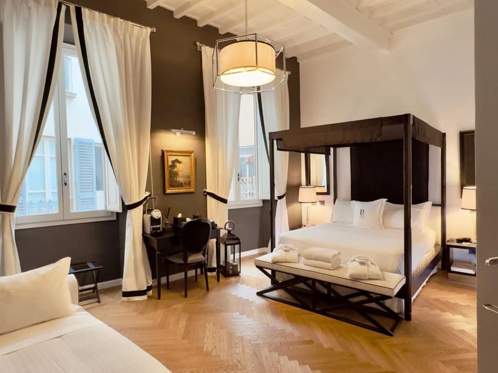 Relais Uffizi, Tailor made Hotel - Chiasso Del Buco 16, Firenze