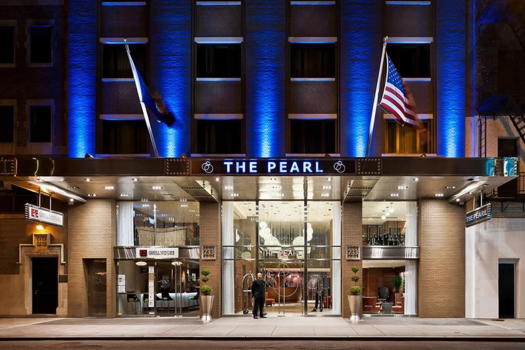 The Pearl New York - 233 West 49th Street, New York