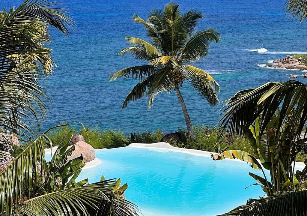 Chateau de Feuilles - Pointe Cabris, Baie Sainte Anne, Praslin Island