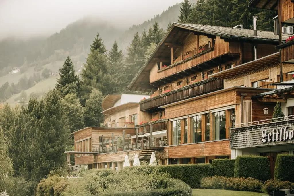 Naturhotel Leitlhof - Pustertaler Strasse 29, San Candido