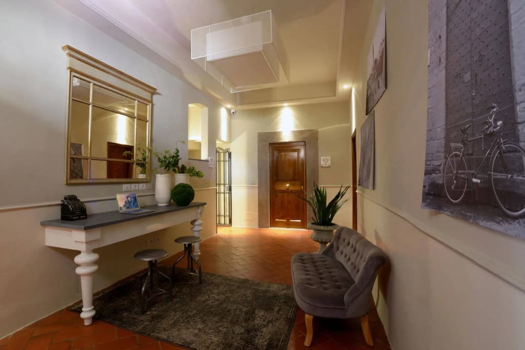 Canto degli Scali - via delle Terme 6, Firenze