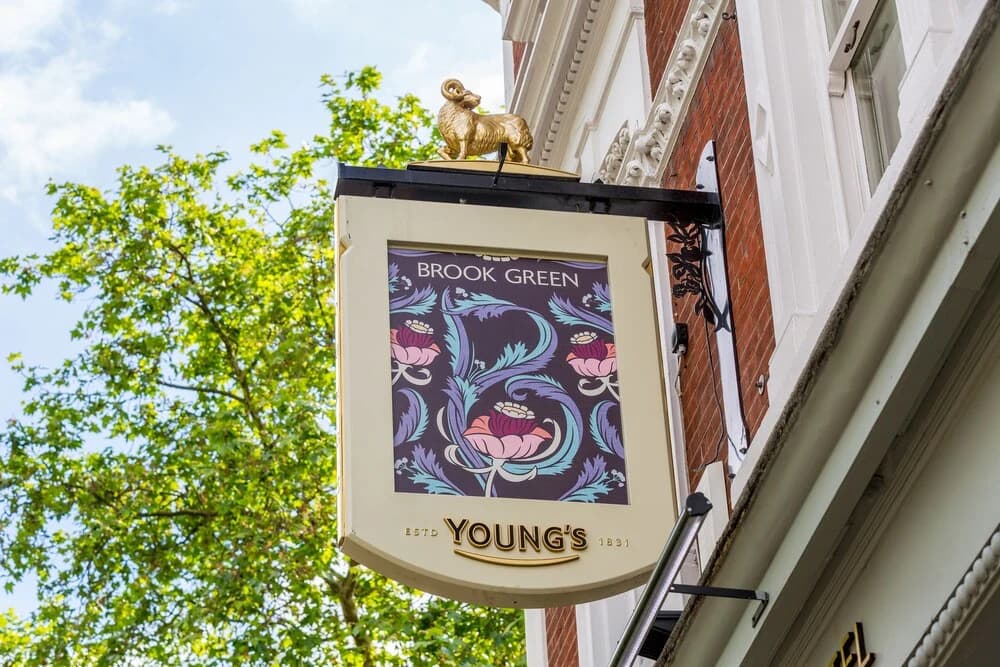 Brook Green Hotel - 170 Shepherds Bush Road, Londra