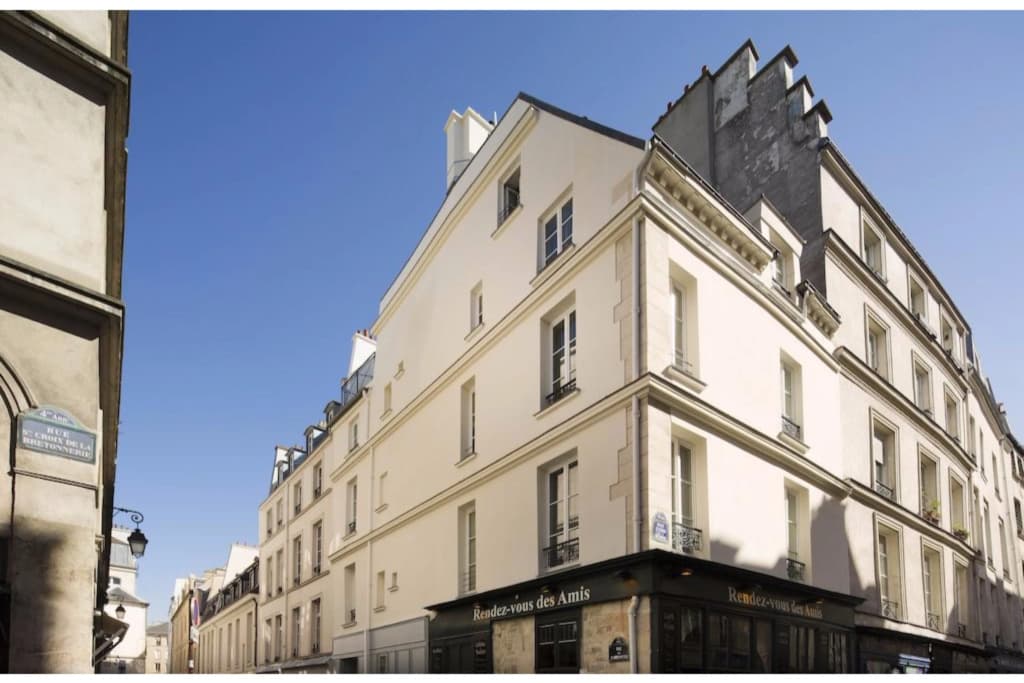 Hôtel Dupond Smith - 2 rue des Guillemites, Parigi