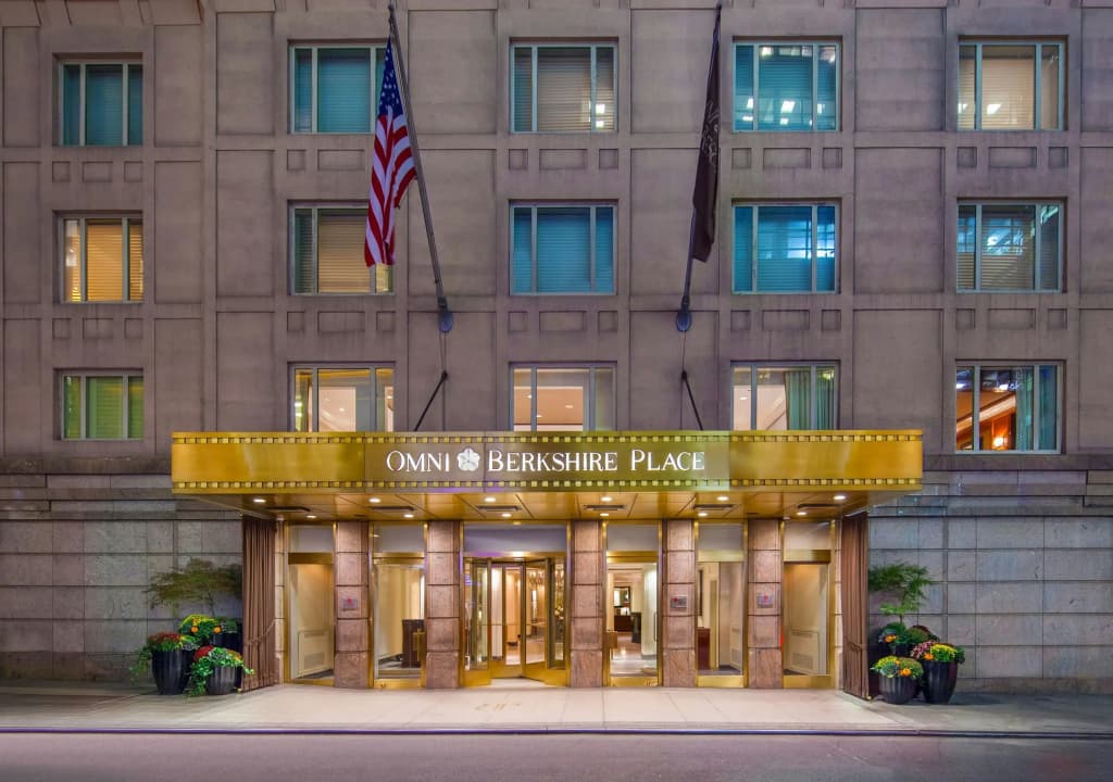 Omni Berkshire Place - 21 E 52nd Street, New York