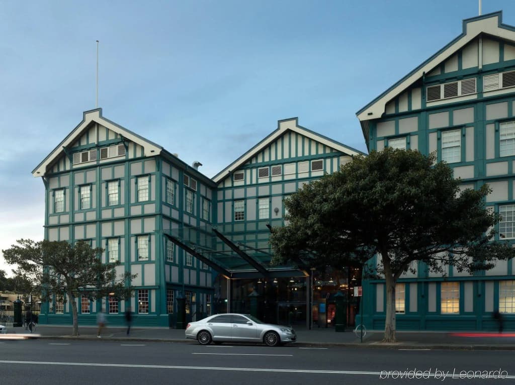Ovolo Sydney Woolloomooloo, a Wyndham Hotel - 6 Cowper Wharf Roadway, Sydney