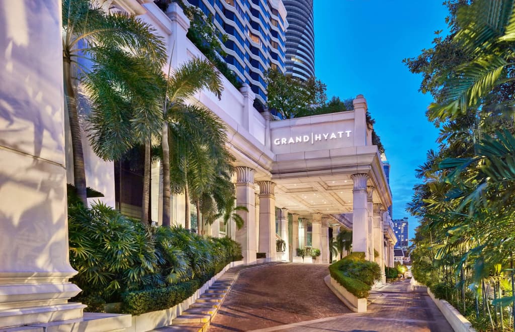 Grand Hyatt Erawan Bangkok - 494 Rajdamri Road, Bangkok