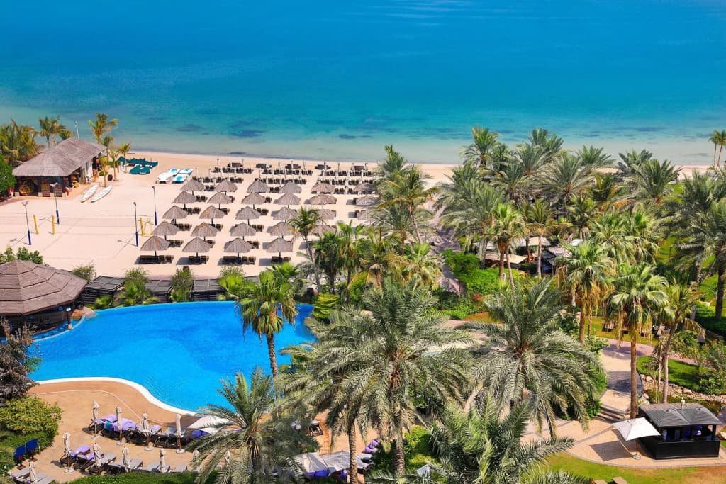 Le Méridien Mina Seyahi Beach Resort & Waterpark - Al Sofouh Road, Jumeirah Beach, Dubai