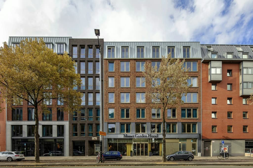 Monet Garden Hotel Amsterdam - Valkenburgerstraat 76, Amsterdam