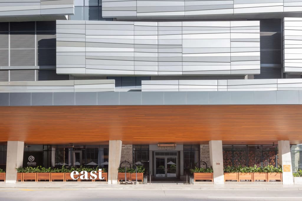 EAST Miami - 788 Brickell Plaza, Miami