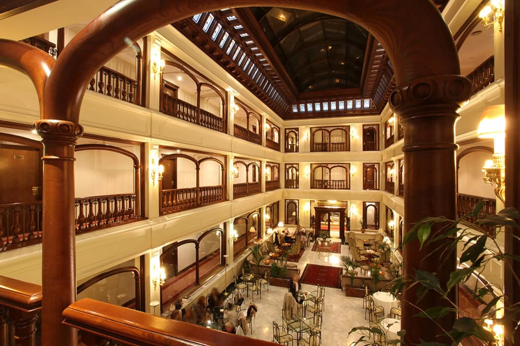 Hotel Don Pio - Avenida Pío XII, 25, Madrid