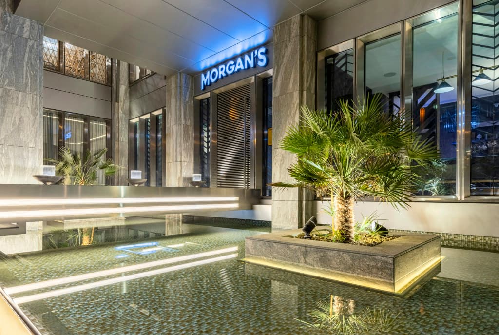 Al Bandar Rotana – Creek - Baniyas Road, Deira, Riggat Al Buteen, Dubai