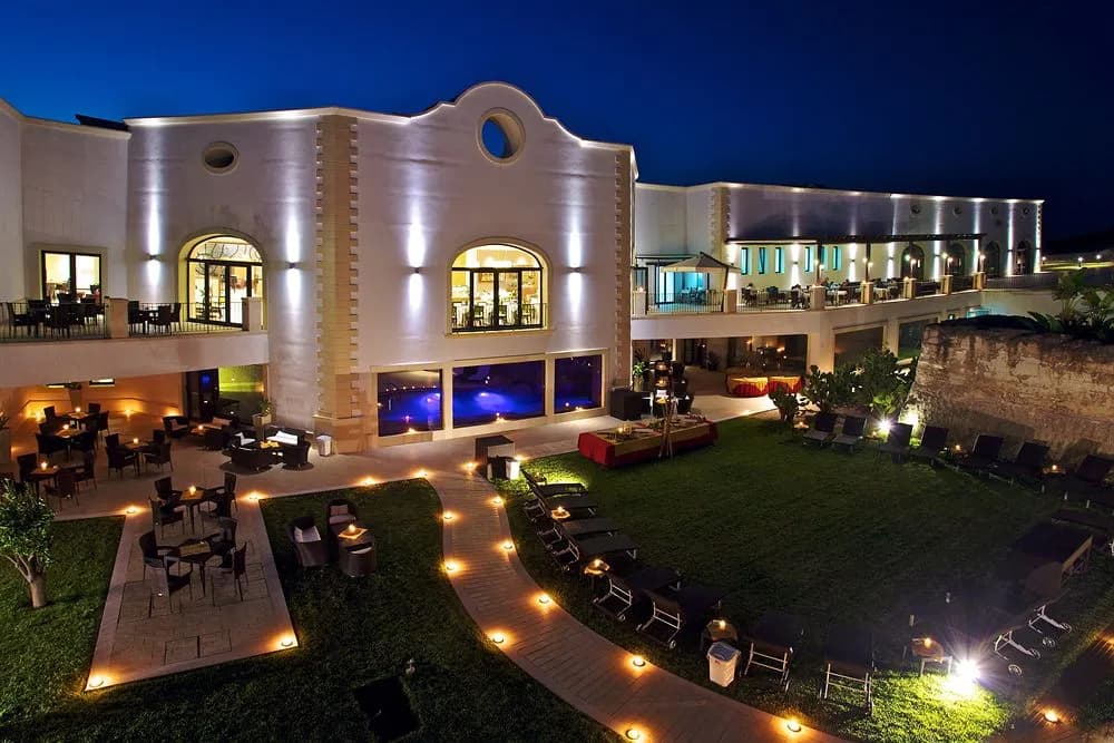 Doubletree By Hilton Acaya Golf Resort Lecce - Strada Comunale Di Acaya Km. 2, Vernole