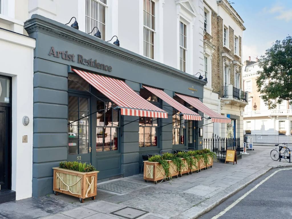 Artist Residence London - 52 Cambridge Street, Londra